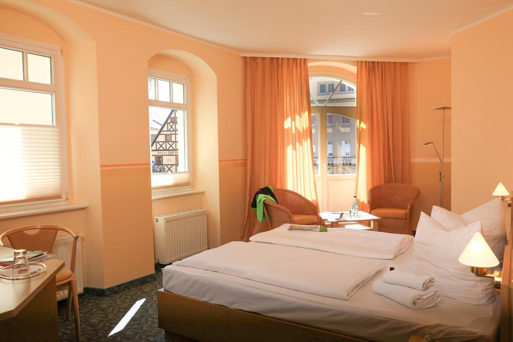 Hotel Wehlener Hof Щат Велен Екстериор снимка