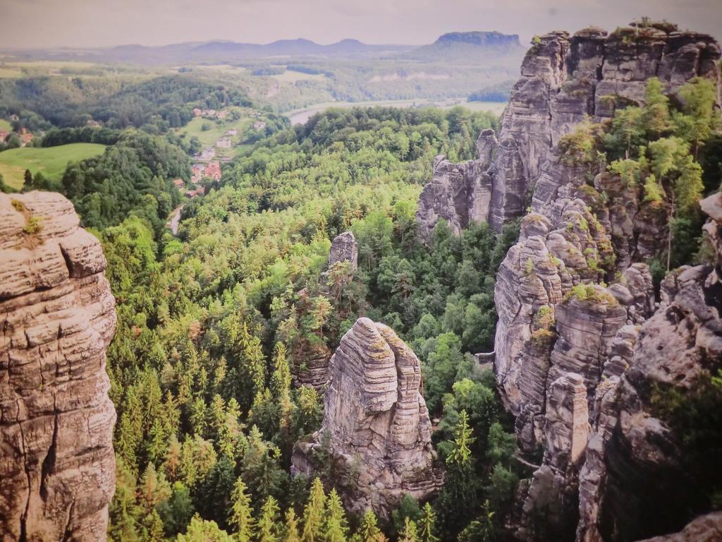 Hotel Wehlener Hof Щат Велен Екстериор снимка